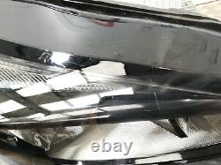 Vauxhall Corsa E 2014 -2018 Genuine Drivers Right Rh Halogen Drl Head Light Lamp